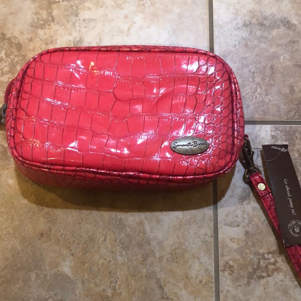 Samantha Brown Cool-It makeup bag